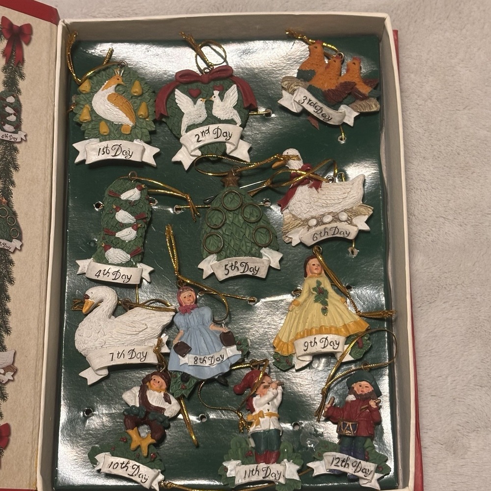 Vtg Cherrydale 12 Days of Christmas Ornament Set NOS Book Box Complete READ